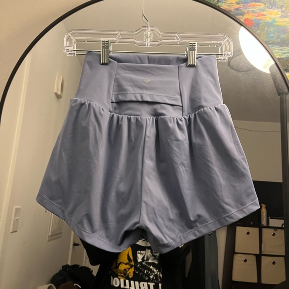 HALARA Women's High-Waisted Light Blue Shorts - Picture 2 of 4